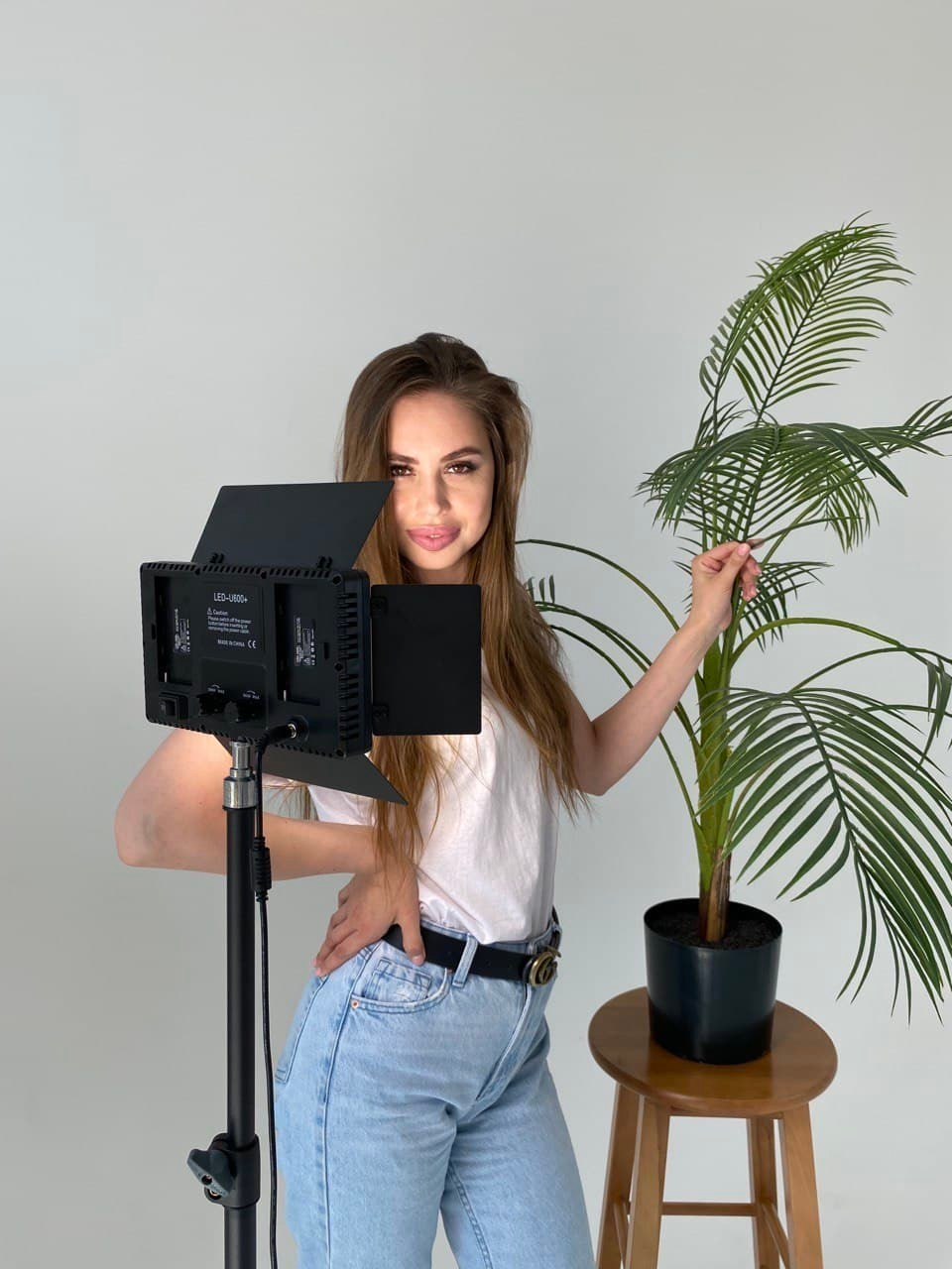 KIT D'ÉCLAIRAGE LED VARICOLOR + Pro LED 600